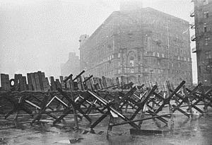 Москва, октябрь 1941 г. Большая Дорогомиловская улица Москва, октябрь 1941 г. Большая Дорогомиловская улица