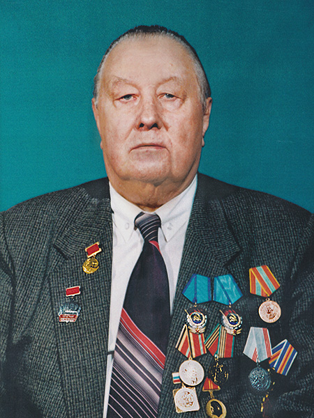 Петерсон Лев Леонидович